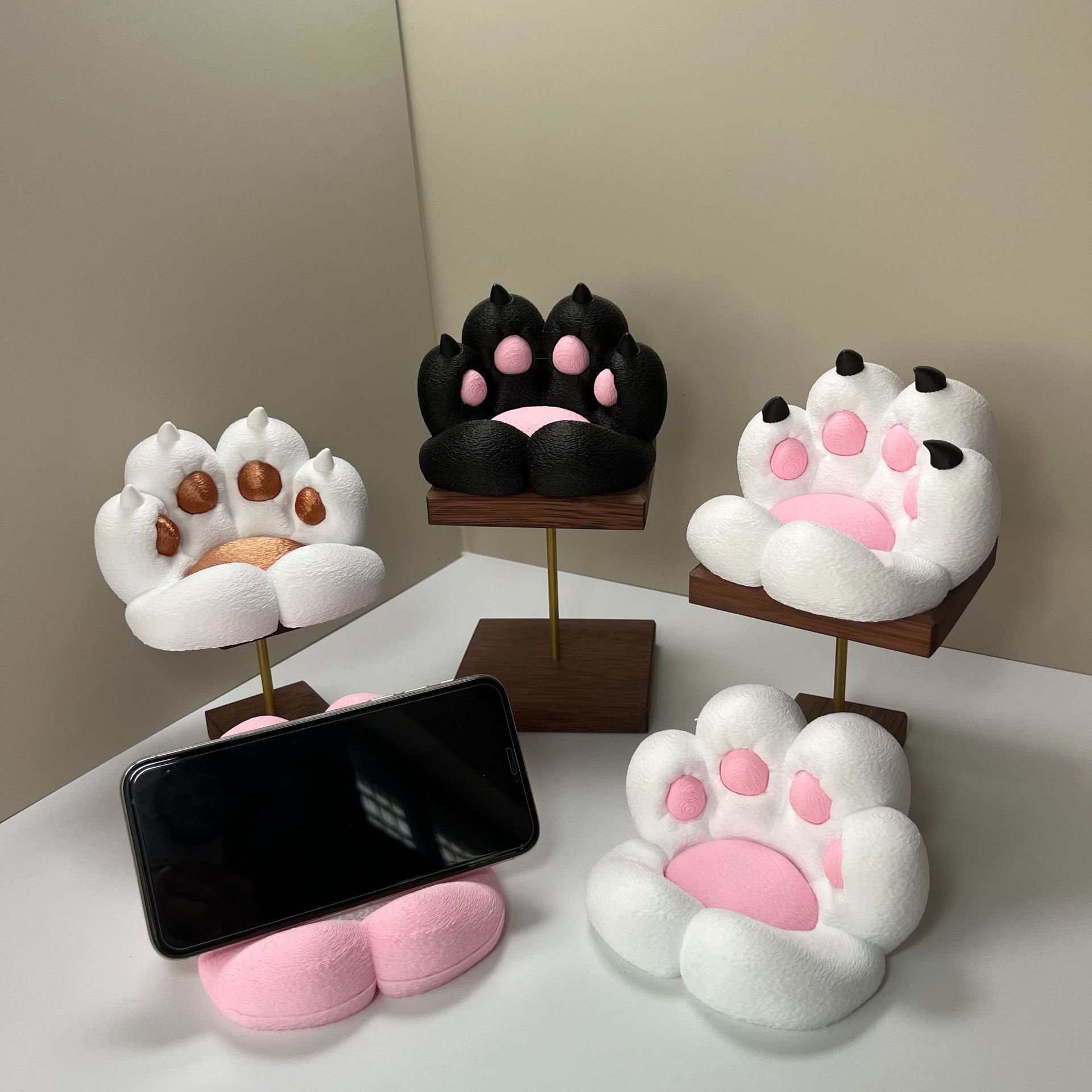 Cat Claw Bark - Cute cat paw shaped desk ornament,